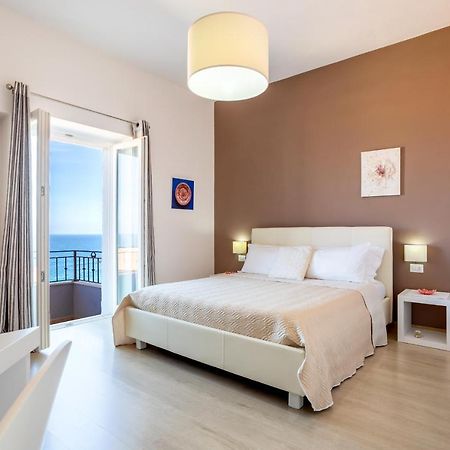 Appartamento Moderno Con Vista Mare Castelsardo Exteriör bild